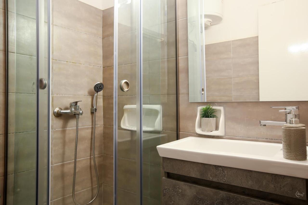 Luxury Apartments Christos Gouvia Dış mekan fotoğraf