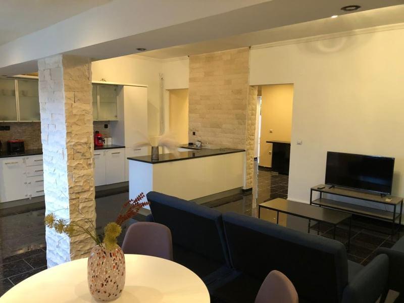 Luxury Apartments Christos Gouvia Dış mekan fotoğraf